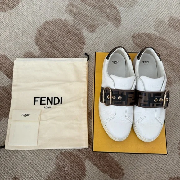 Fendi White leather Logo Sneakers - Picture 2 of 8